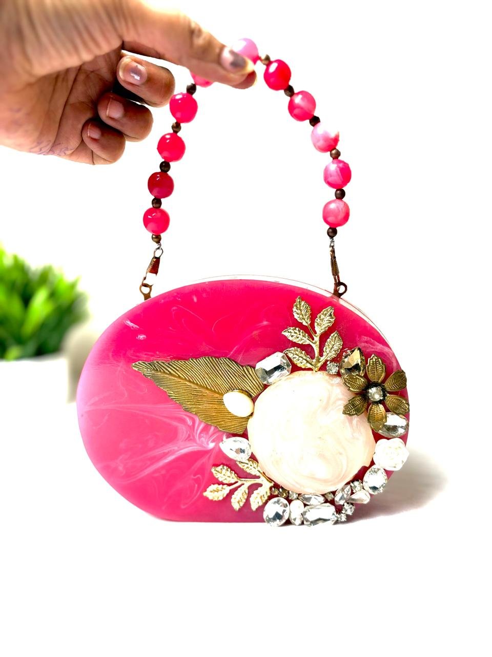 formal baby pink luxurious resin clutch - Image 3